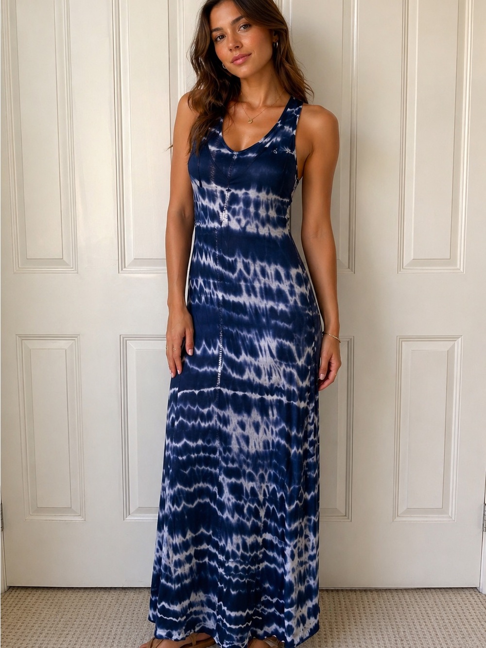 Soft Joie Navy and White Tie-Dye
thin, breathable fabric Maxi Dress Size XS